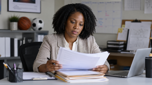 5 Signs Your Program Has Outgrown "Do-It-Yourself" HR