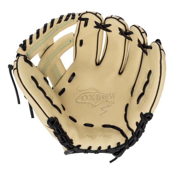 Marucci Oxbow 11.75" Baseball Glove: MFG3OX44A4-CM/BK