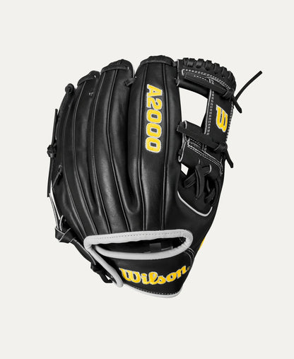 Wilson A2000 DP15 Classics Series 11.5” Infield Baseball Glove