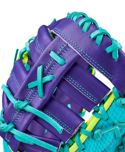 Wilson 2026 A2000 1612SS 12.00" First Base Mitt WBW10414012