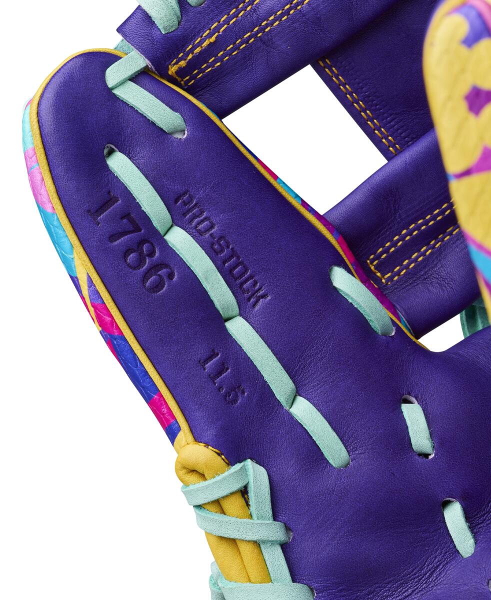 Wilson 2026 January GOTM A2000 1786SS Graffiti 11.50" Baseball Glove: WBW104643115