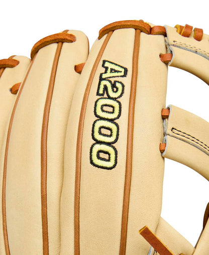 Wilson 2026 A2000 Classic EL3 11.75" Baseball Glove WBW1041141175