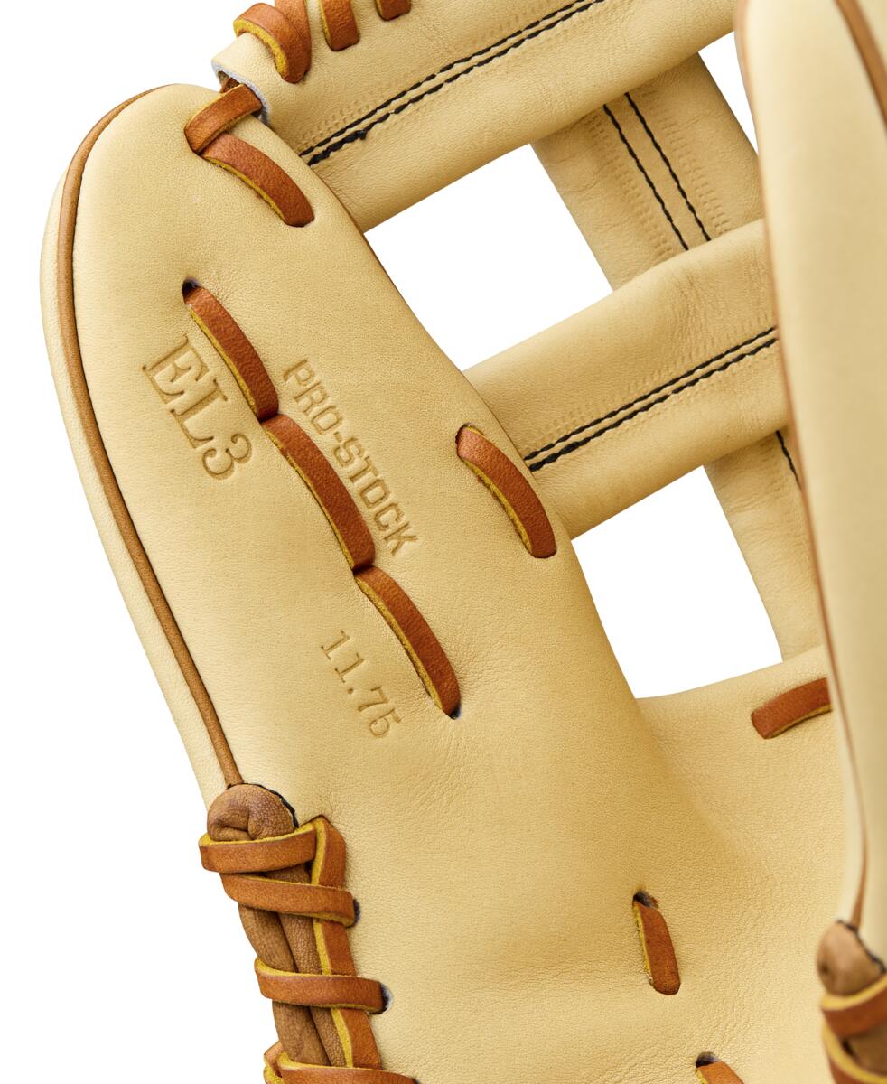 Wilson 2026 A2000 Classic EL3 11.75" Baseball Glove WBW1041141175