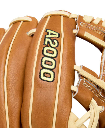 Wilson 2026 A2000 Classic 1975 11.75" Baseball Glove WBW1041131175